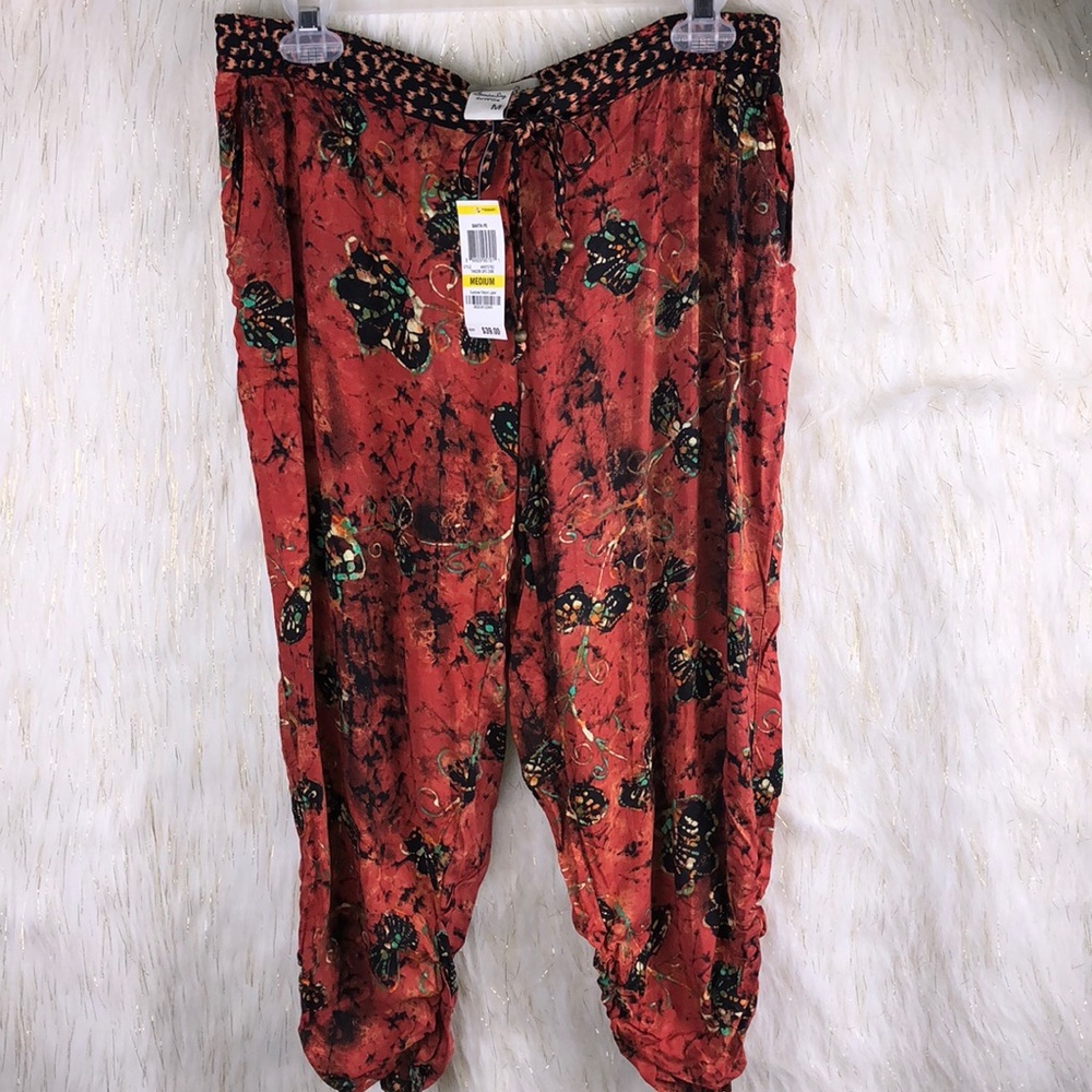 American rag cropped pants